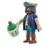 Cesta con garrafa de vino A